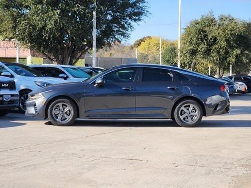 2024 Kia K5 LXS