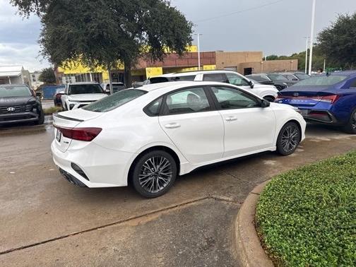 2022 Kia Forte GT-Line