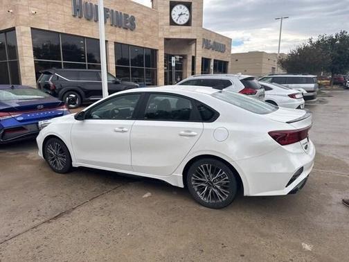 2022 Kia Forte GT-Line