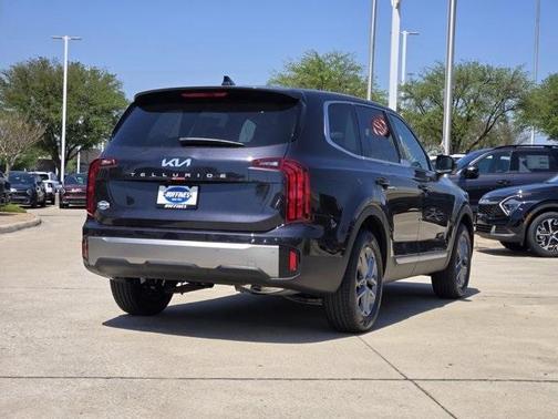 2025 Kia Telluride LX