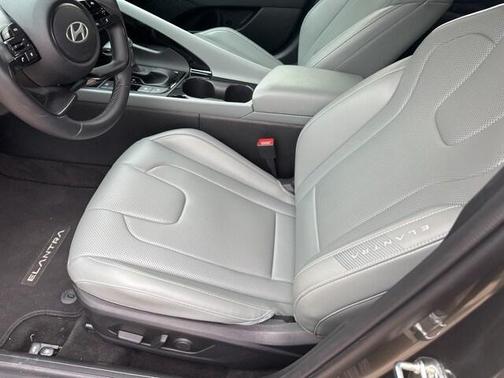 2024 Hyundai ELANTRA HEV Limited