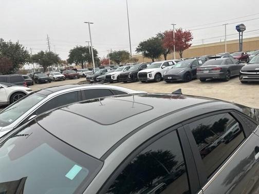 2024 Hyundai ELANTRA HEV Limited