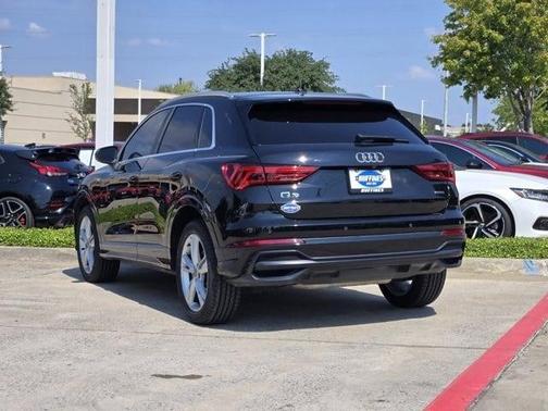 2020 Audi Q3 45 S line Premium
