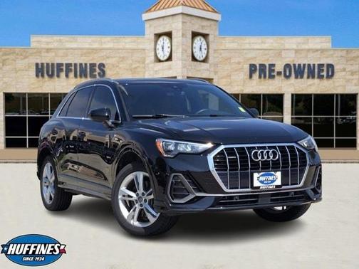 2020 Audi Q3 45 S line Premium