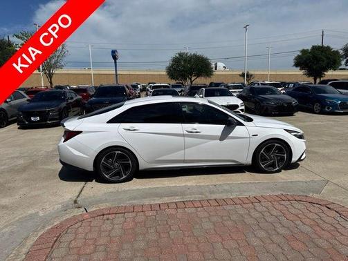 Ceramic White 2023 Hyundai ELANTRA N Line