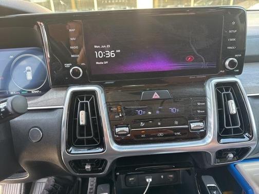 2023 Kia Sorento X-Line SX Prestige