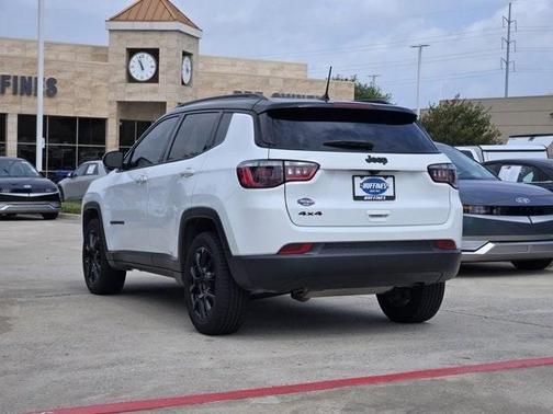 2023 Jeep Compass Altitude