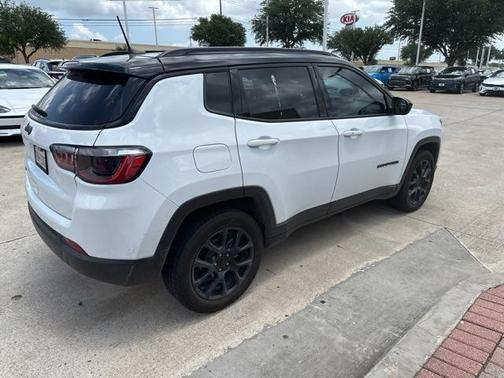 2023 Jeep Compass Altitude