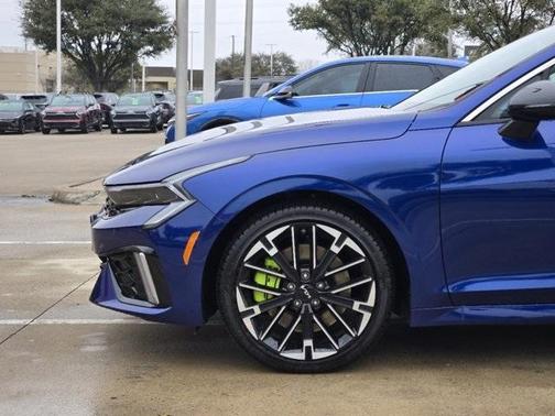 2025 Kia K5 GT