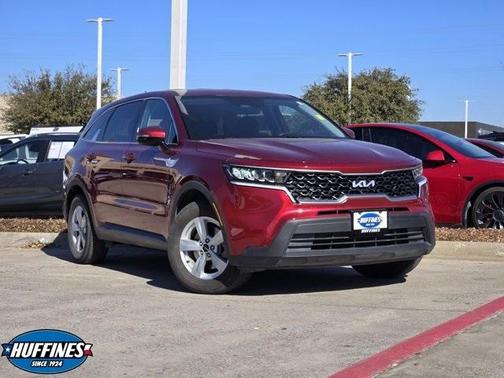 2022 Kia Sorento LX