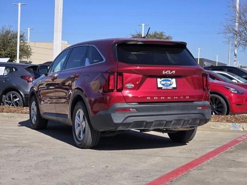 2022 Kia Sorento LX