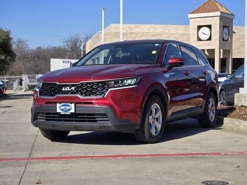 2022 Kia Sorento LX