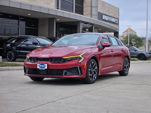 2025 Kia K5 EX