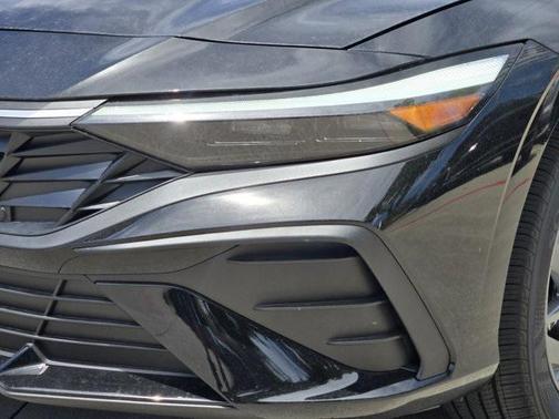 2025 Hyundai ELANTRA HEV Blue