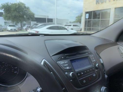 Kona Bronza Mica 2015 Hyundai TUCSON GLS