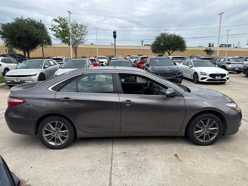 Predawn Gray Mica 2017 Toyota Camry SE