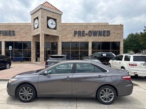 Predawn Gray Mica 2017 Toyota Camry SE