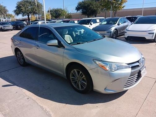 2017 Toyota Camry XLE