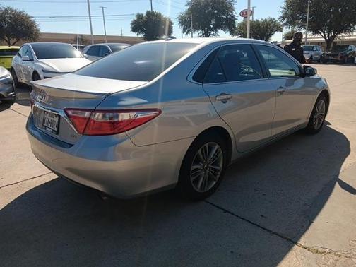 2017 Toyota Camry XLE