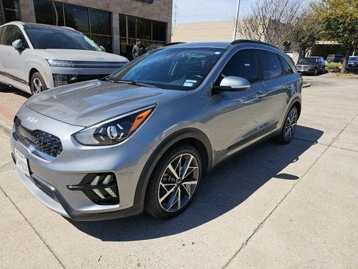 2022 Kia Niro Touring SE