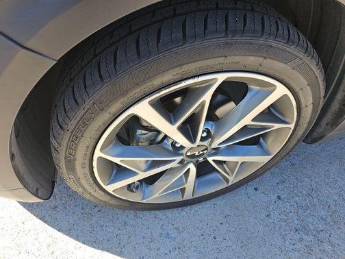 2022 Kia Niro Touring SE