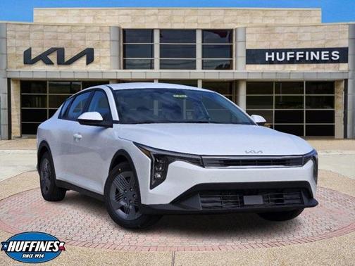 2025 Kia K4 LX