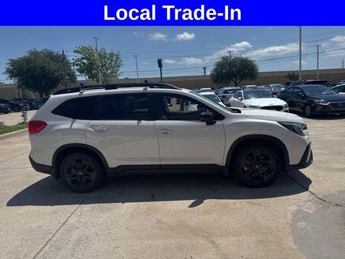 Crystal White Pearl 2024 Subaru Ascent Onyx Edition