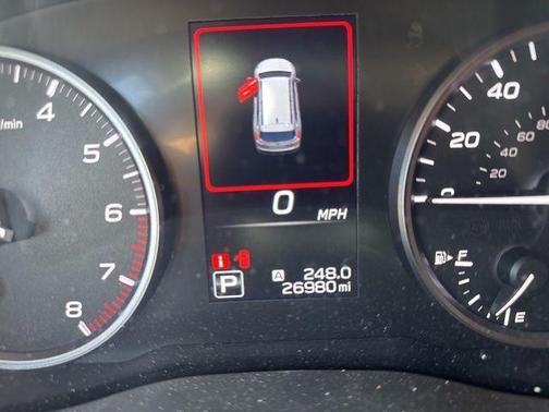 Crystal White Pearl 2024 Subaru Ascent Onyx Edition