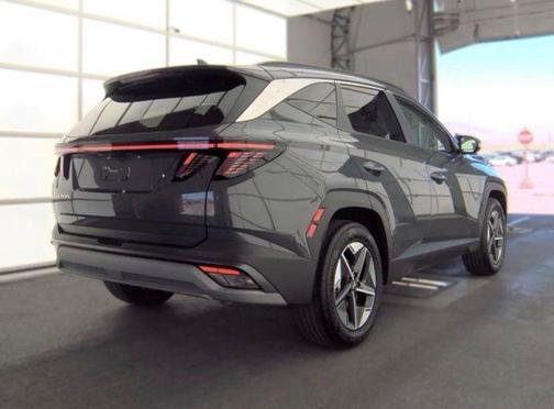 Gray 2025 Hyundai TUCSON SEL Convenience