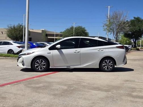 2017 Toyota Prius Prime Plus