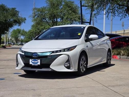 2017 Toyota Prius Prime Plus