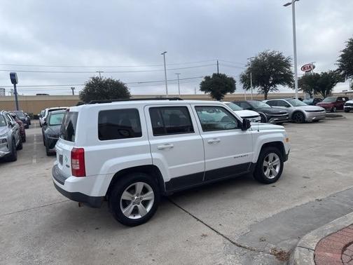 2016 Jeep Patriot Latitude