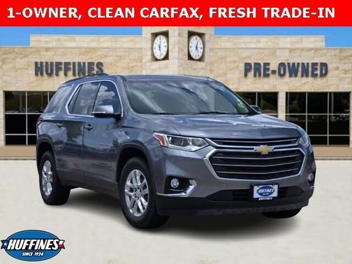 2020 Chevrolet Traverse LT Cloth