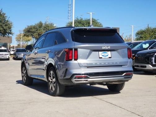 2022 Kia Sorento S
