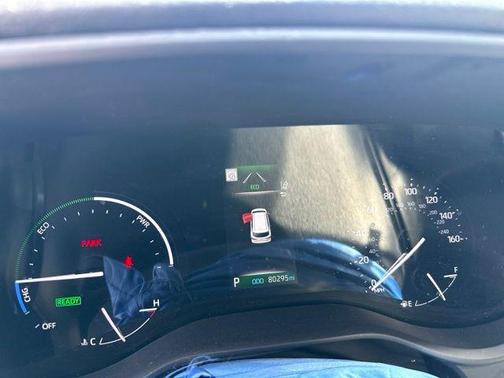 Predawn Gray Mica 2022 Toyota Sienna LE