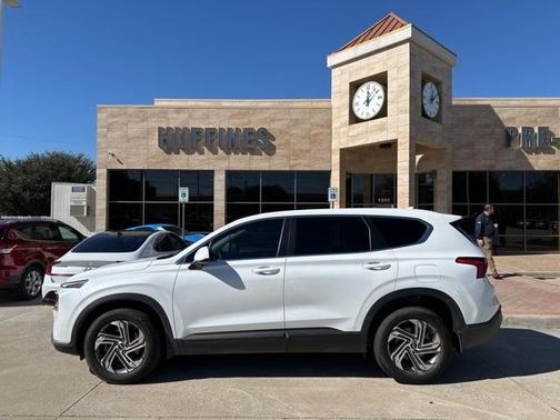 2022 Hyundai SANTA FE SE