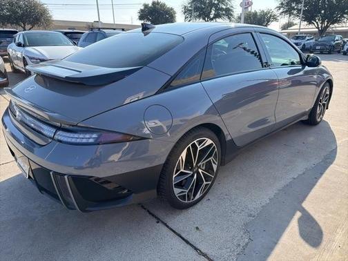 2023 Hyundai IONIQ 6 Limited