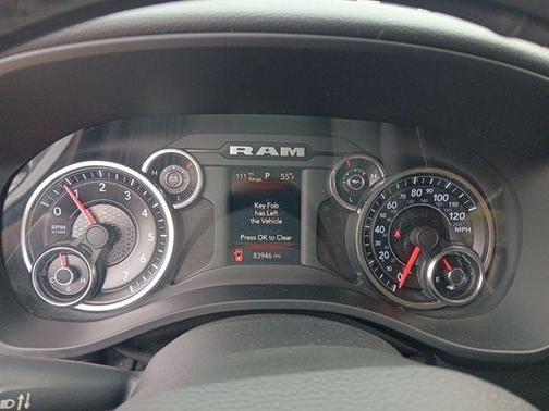 Bright White Clearcoat 2019 RAM 1500 Big Horn