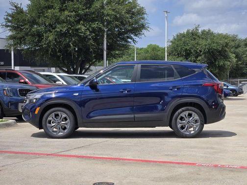 Dark Ocean Blue 2026 Kia Seltos LX
