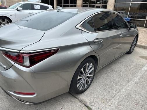 2021 Lexus ES 350 Base