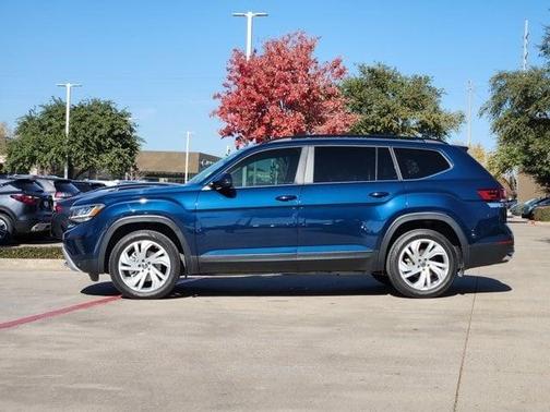2022 Volkswagen Atlas 3.6L SE w/Technology