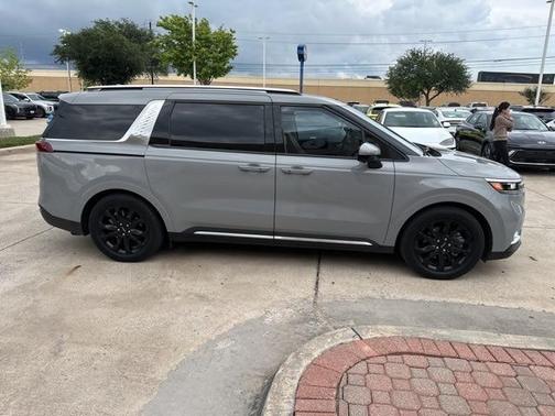 2023 Kia Carnival SX Prestige