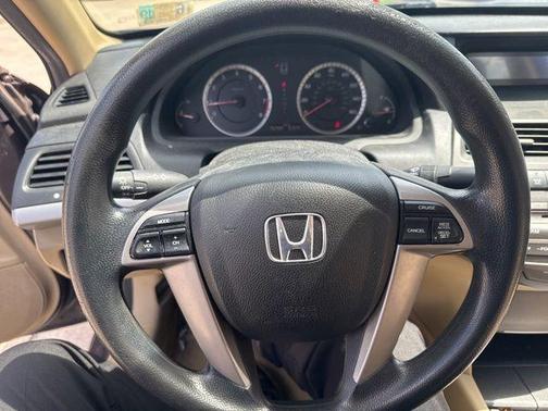 Polished Metal Metallic 2011 Honda Accord LX