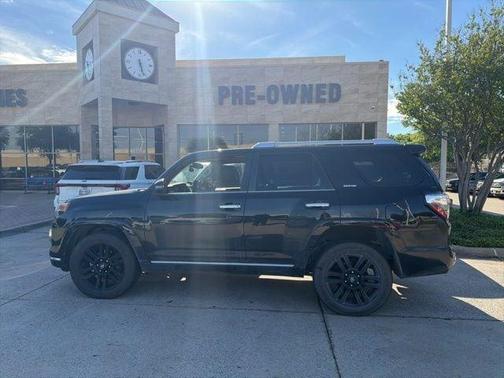 Midnight Black Metallic 2016 Toyota 4Runner Limited