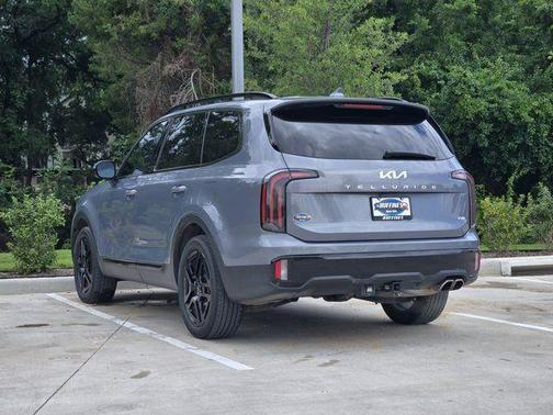 Everlasting Silver 2024 Kia Telluride SX-Prestige X-Line