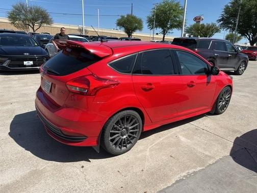 2016 Ford Focus ST Base