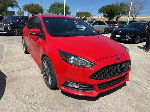 2016 Ford Focus ST Base