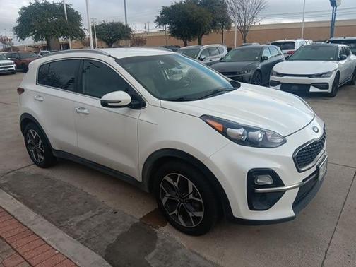 2020 Kia Sportage EX