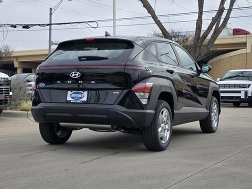 2026 Hyundai KONA SE