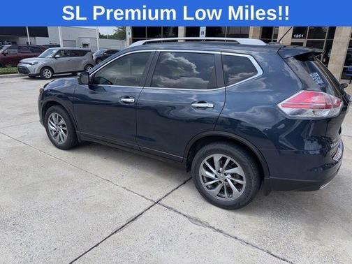 Arctic Blue Metallic 2015 Nissan Rogue SL